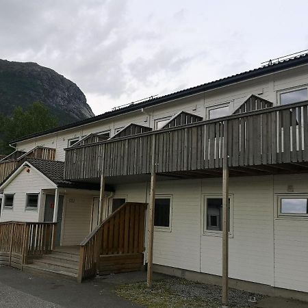 Kinsarvik Hostel Ngoại thất bức ảnh