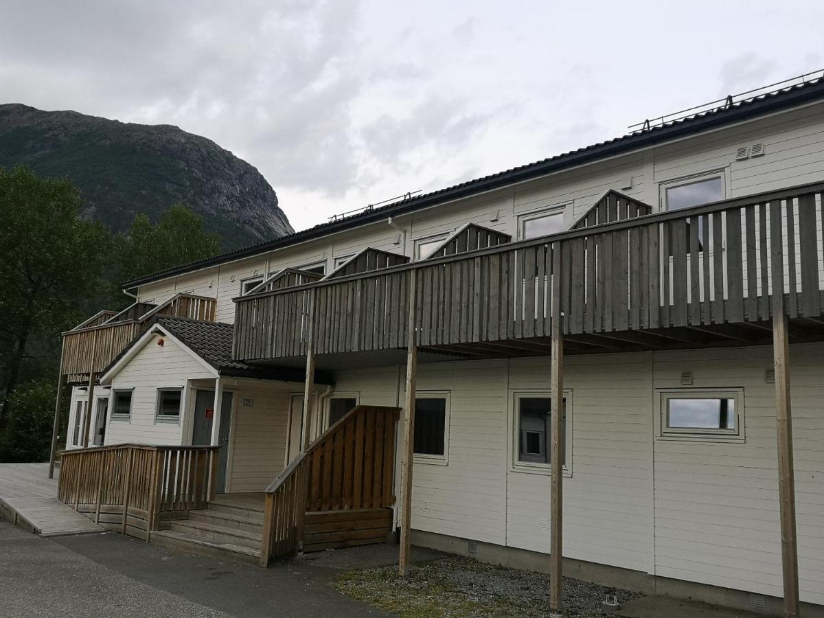 Kinsarvik Hostel Ngoại thất bức ảnh